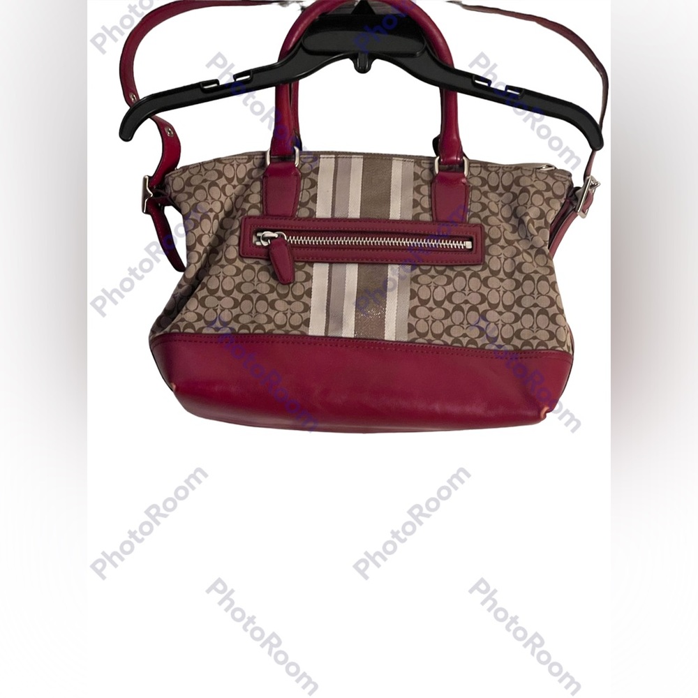 EUC Coach Bag: Burgundy and Cream: L14” W20” stretched w/o Stretch 10” Strap 34” - Picture 6 of 9